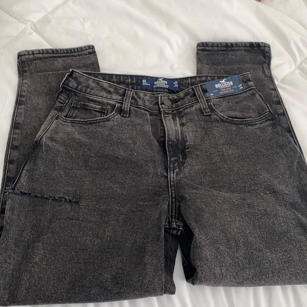 Hollister